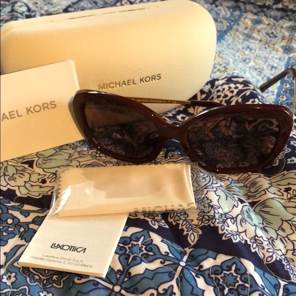 Mk burgundy sunglasses - Picture 1 of 3